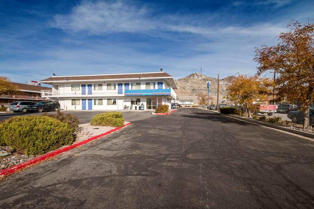 Motel 6 Уендоувър Екстериор снимка