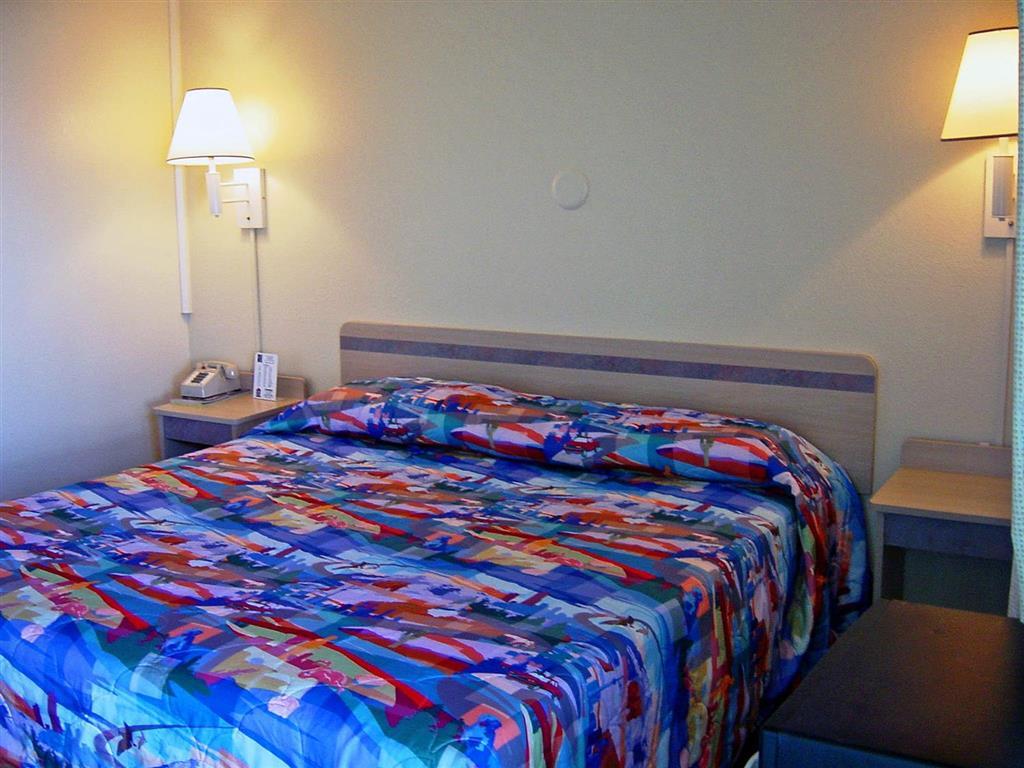 Motel 6 Уендоувър Стая снимка